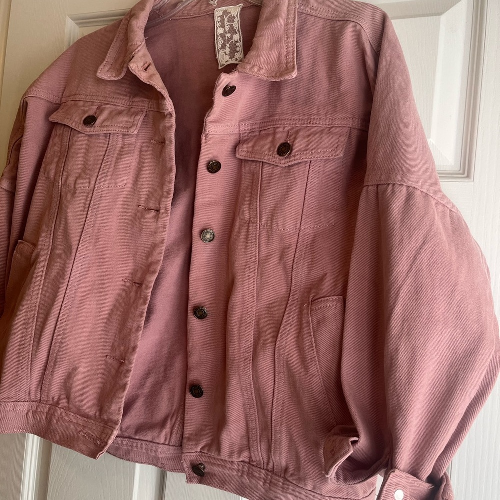 Pink denim jacket - Picture 3 of 6